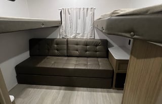 Nomadic Nature Rentals-Luxury Amenities (Lemonade)