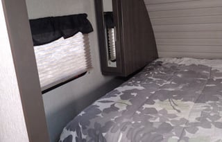 2020 CrossRoads RV Sunset Trail SS331BH