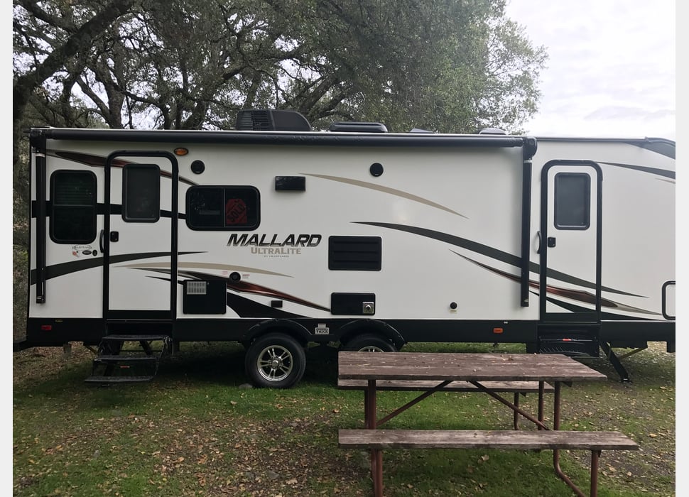 Travel Trailer rentals in Orland