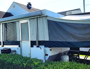 Fleetwood RV Axon 25S