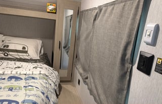 Dream Camper! Private King Master & Priv Bunkhouse