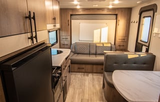 Easy Tow | Pet Friendly | Cozy Getaway