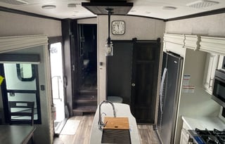 2021 Jayco North Point 382FLRB