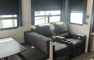 2022 Keystone RV Sprinter Limited 3590LFT