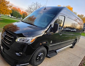 OGV Luxury Coach V-RV 7RL