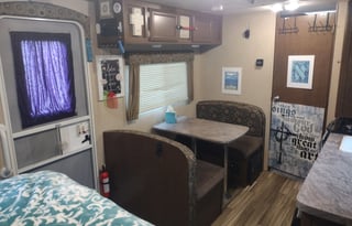2016 Shasta RVs Oasis 18FQ