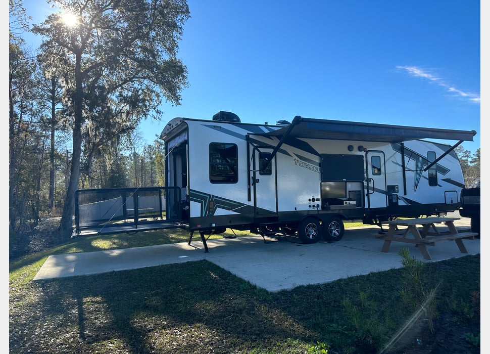 Toy Hauler rentals in Newbury Park