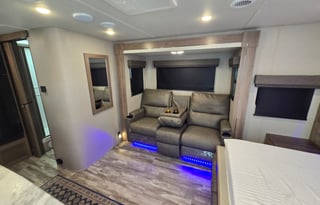 AR's Couple's 2022 Grand Design 17mke