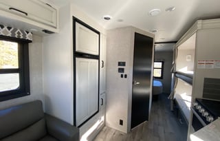 2022 Jayco Redhawk Sleeps 9 With Bunk Beds & Solar