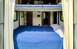 Roamer - 2023 Alliance RV Valor