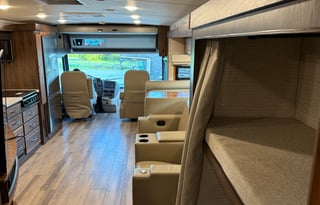 Gianna's 2021 Winnebago Forza 38W Diesel