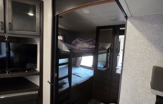 2021 Telluride 296BHS RENTAL