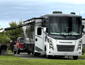 Thor Motor Coach Hurricane 34R