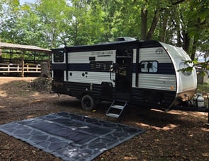 Forest River RV Cherokee Wolf Pup 17JW