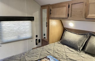 JJ’s Family Getaway Camper Rental