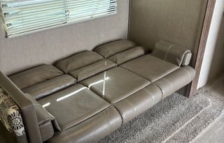 "Marylisas kid and pet approved RV"