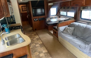 2010 Fleetwood Fiesta, 3 Slide Outs, Class A