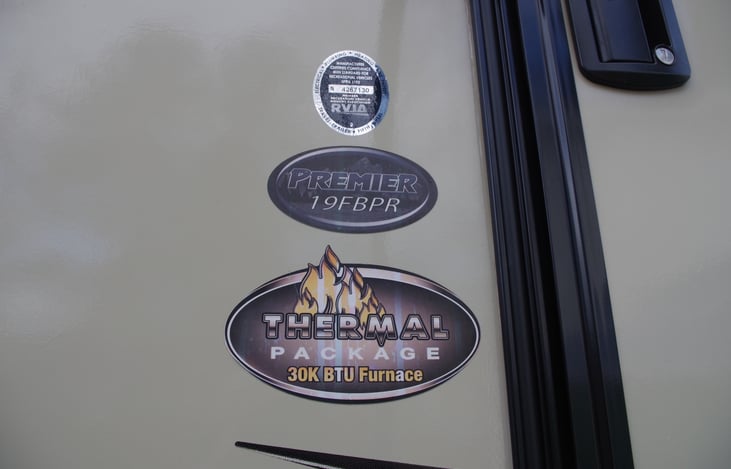 Insulated camper that has excellent heat.