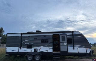 2017 Dutchmen Aspen Trail M‑2750BHS Travel Trailer