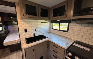 2022 Jayco Jay Feather 24BH