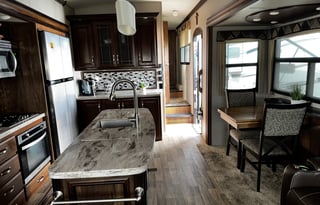 Central Coast classy, comfy camping !