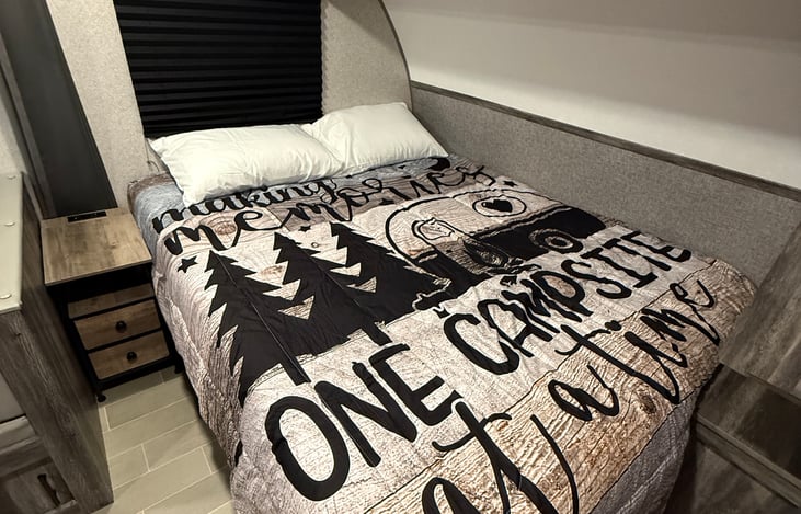 Queen sized bed. Comfortable brand new foam mattress. Bedding and pillows included.