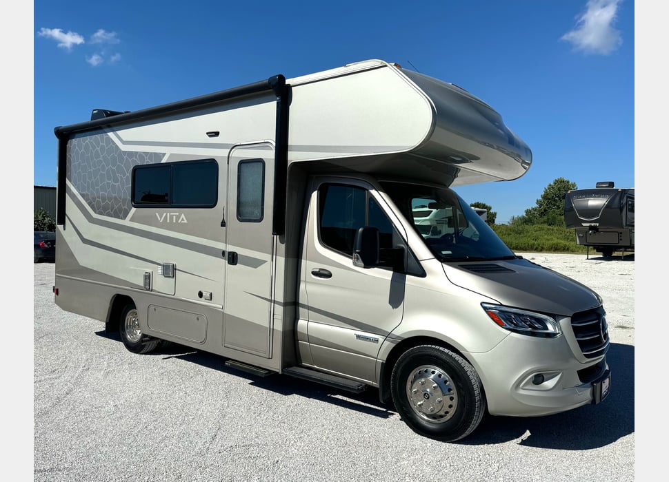Class C Motor Home rentals in Corinth