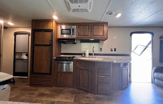 2017 Crossroads Zinger Z-1 Travel Trailer