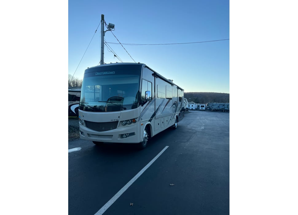 Class A Motor Home rentals in Wolcott