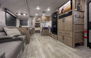 2022 Grand Design Imagine 2910BH
