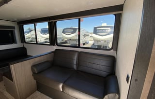 2021 Keystone Hideout LHS 318BR