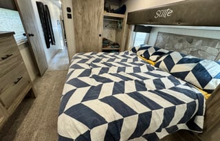 2021 Forest River Arctic Wolf Cherokee