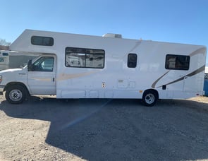 Thor Motor Coach Four Winds 28A