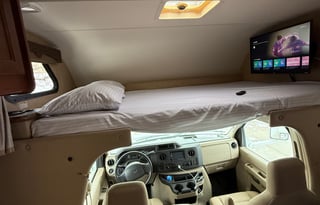 2015 Thor Motor Coach Freedom Elite 23H