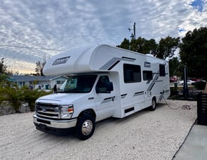 Thor Motor Coach Coleman 28EZF