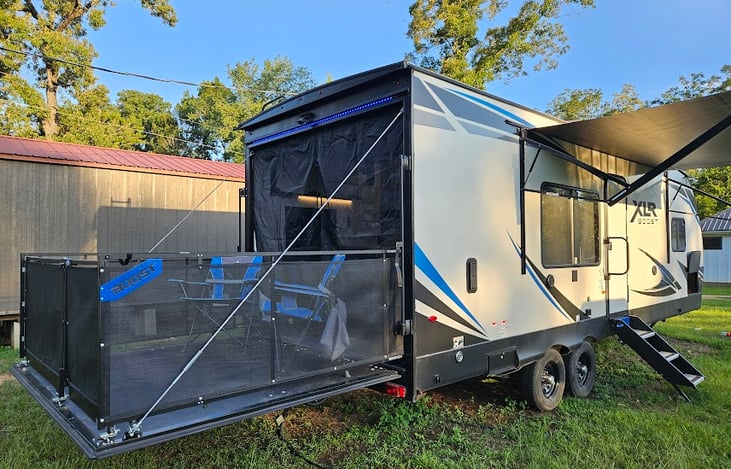 Outside view with the patio set up.