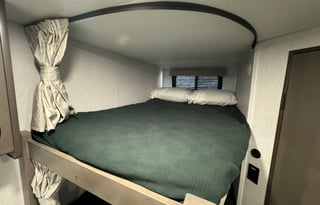 Ponderosa Retreat: 2024 Transcend Xplor BunkHouse