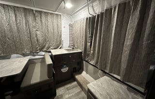 SUV-Ready Pop-Up: Family Adventure Calls!