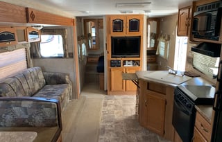 Family Friendly RV Rental, 1/2 ton towable.