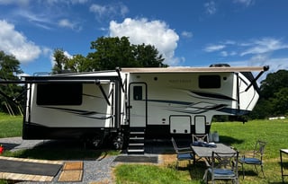 Shaun and Janella’s RV Share