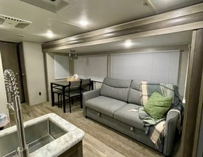 Forest River RV Vibe 34BH