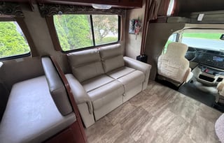 2016 Forest River RV Sunseeker 3100SS Ford