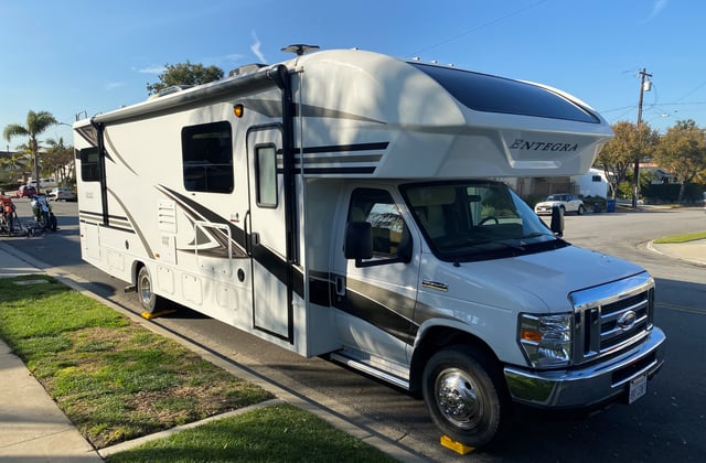 Class C motorhome: 2019 Entegra Coach Odyssey 31f