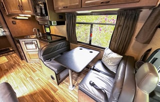 2018 Thor Majestic 28A