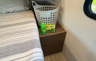 Big Merla Sleeps 7 and Bring your Furry Friends