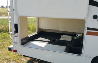 Ford Coachman Freelander Kid and Dog Friendly