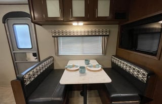 2019 Prime Time RV Avenger 26BH