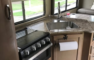 2019 Thor Motor Coach Daybreak