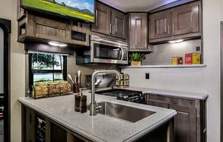 AGA 7 -	2019 Heartland Torque T322