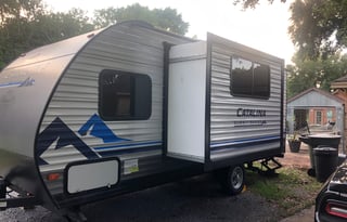 2022 Coachmen RV Catalina Summit Series 7 184BHS